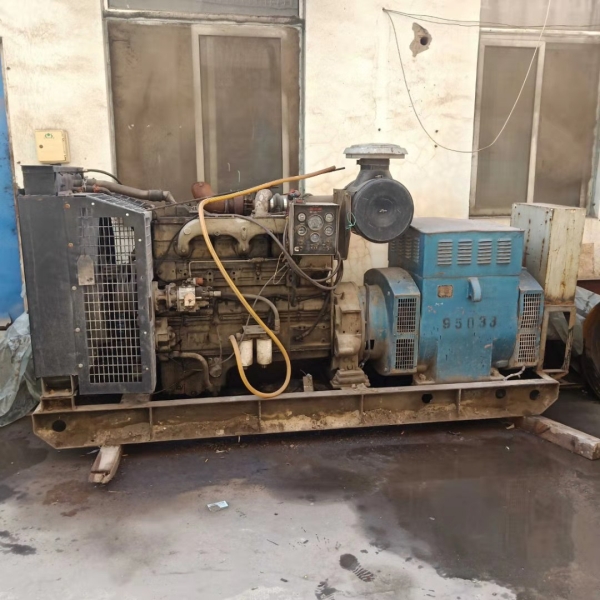 湖北工廠收購(gòu)200KW康明斯NT855